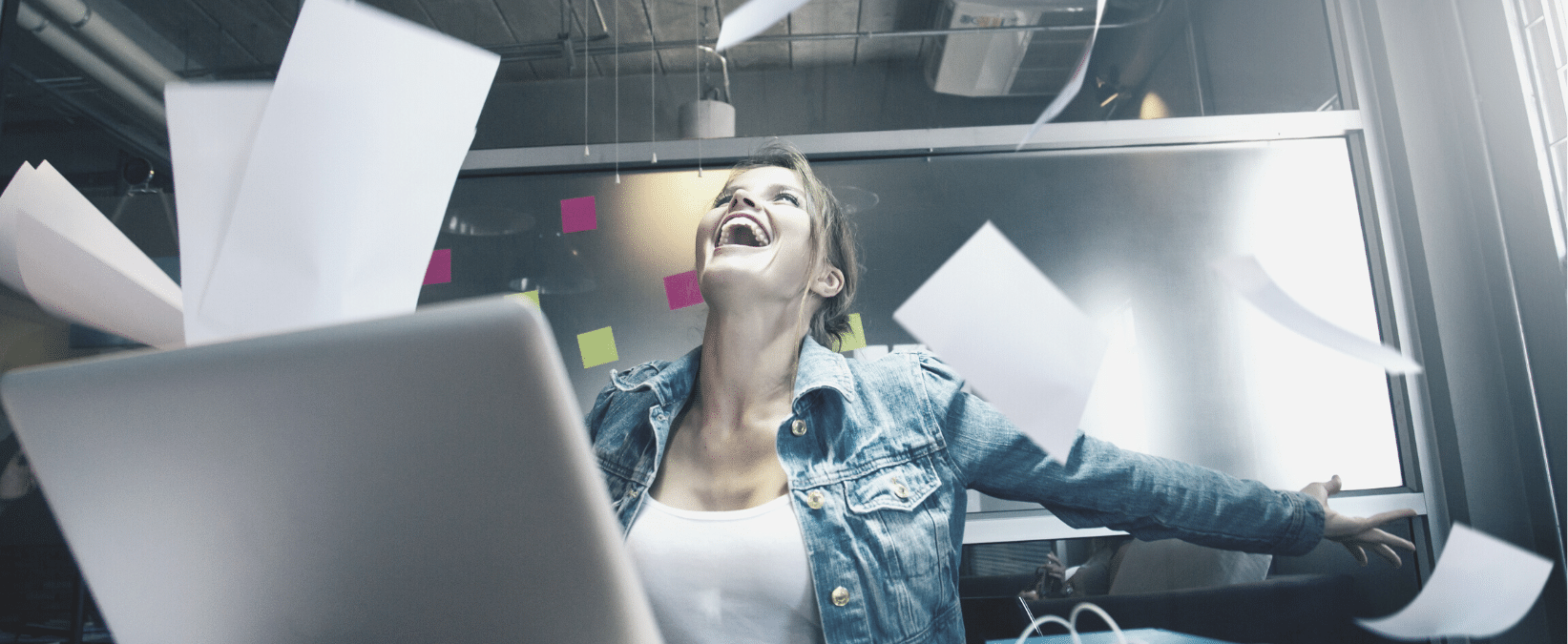 Women grow her personal brand 